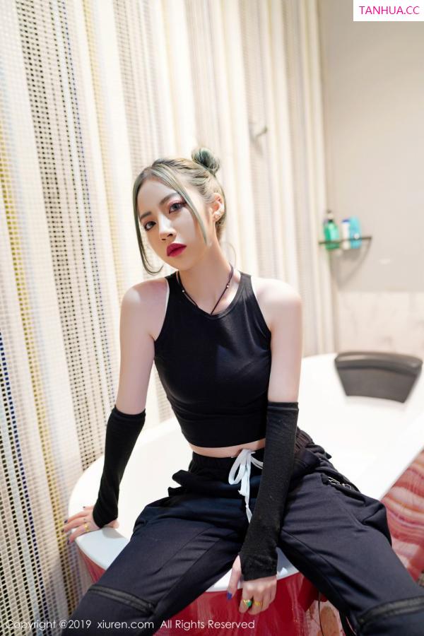 贾诗晗 小樱和 [XIUREN]高清写真图 2019.08.26 贾诗晗第13张图片